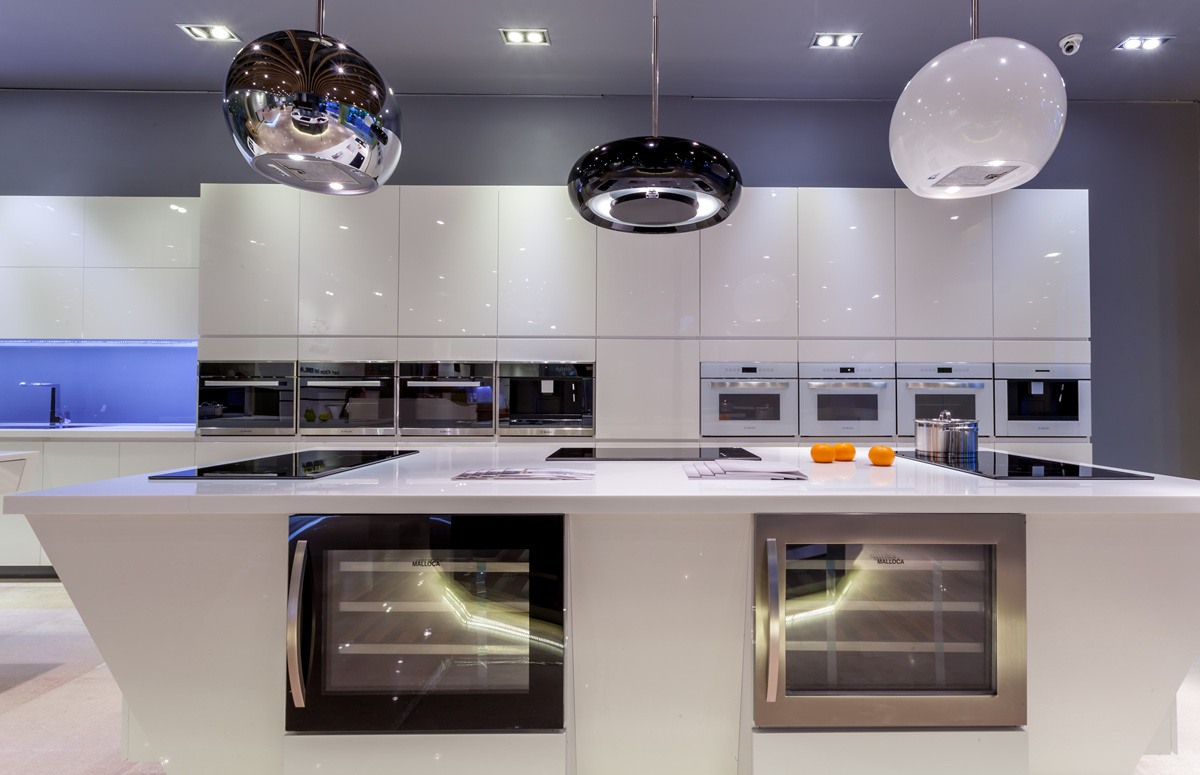 Armadio da cucina bianco lucido