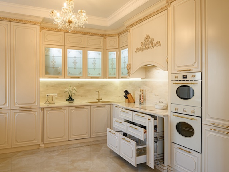 Caratteristiche dei mobili da cucina in stile lusso leggero
        